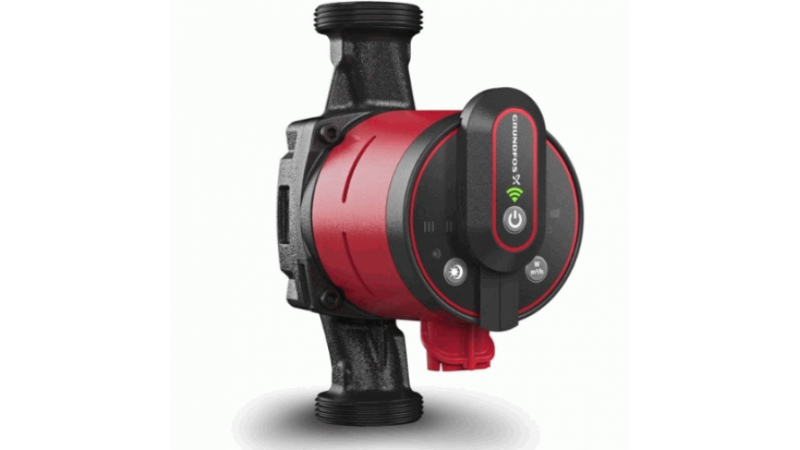 Циркуляционный насос Grundfos ALPHA3 25-40 (соединительные гайки в комплекте)